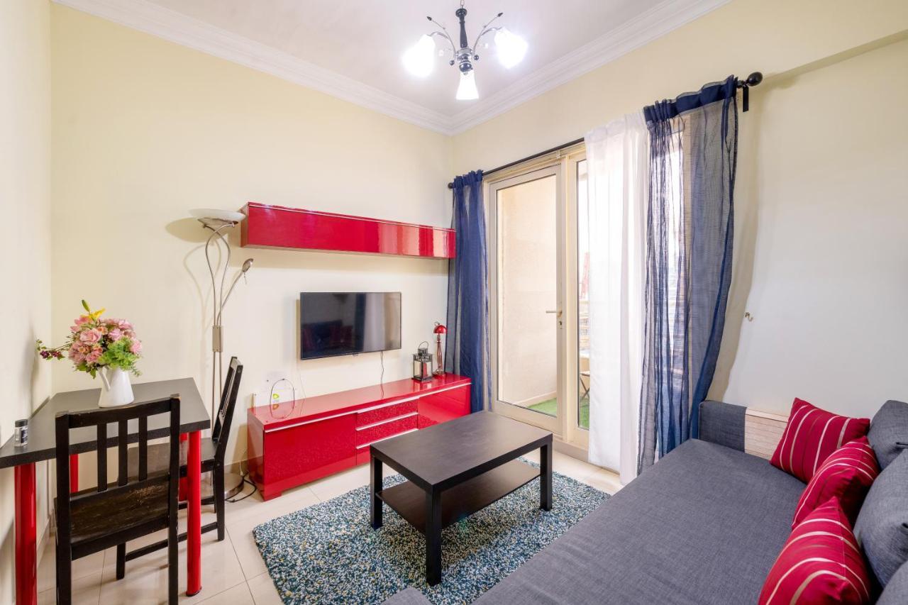 Great Balcony! Apartment Dubai Exterior photo